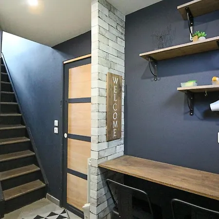 Maisonnette En Duplex Avec Terrasse Ubytování v soukromí