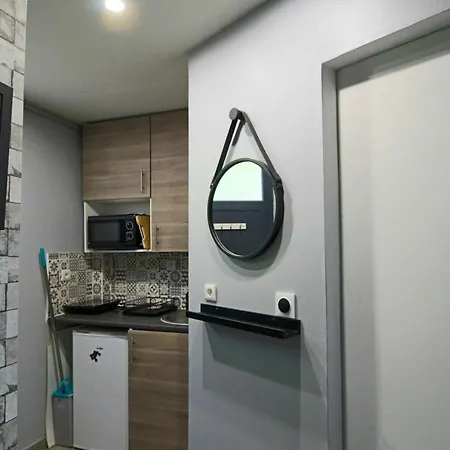 Maisonnette En Duplex Avec Terrasse * Breux-Jouy